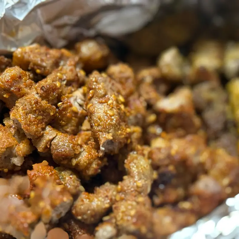 양념이 듬뿍 발린 꼬치