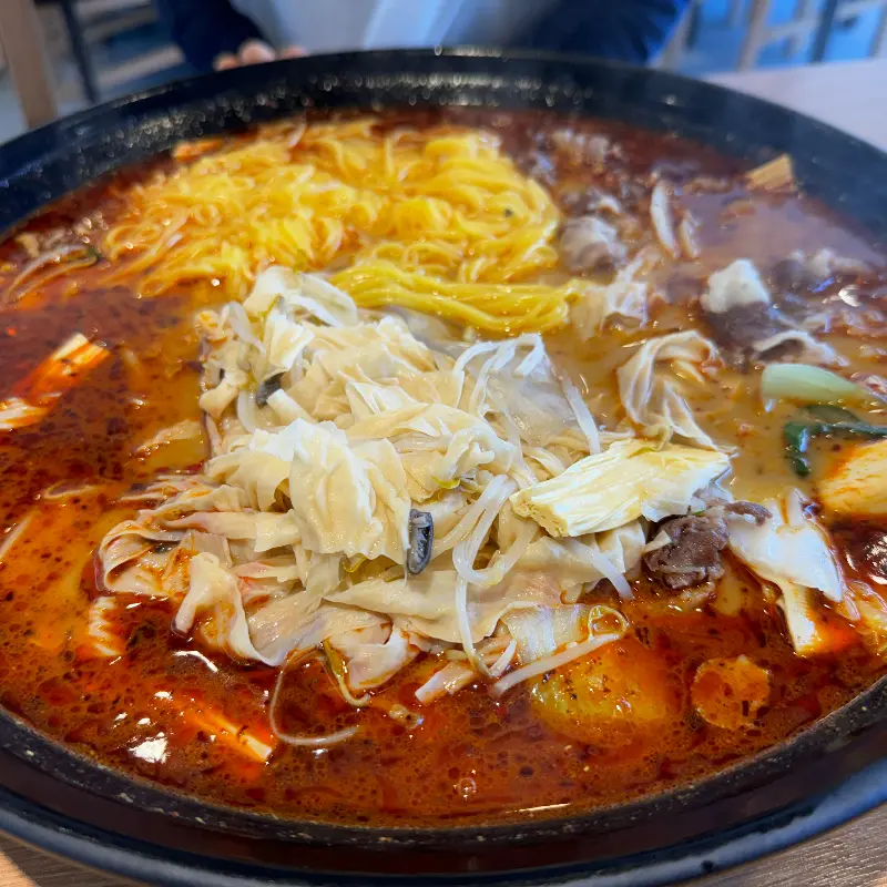 마라탕과 꿔바로우의 환상적인 조합