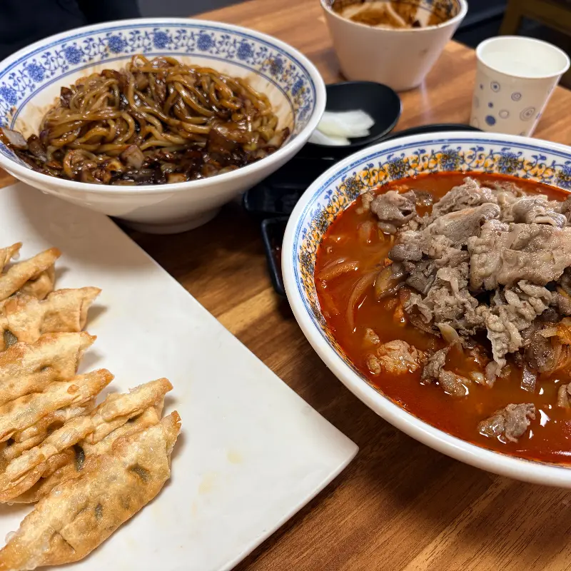 짜장면, 짬뽕, 군만두