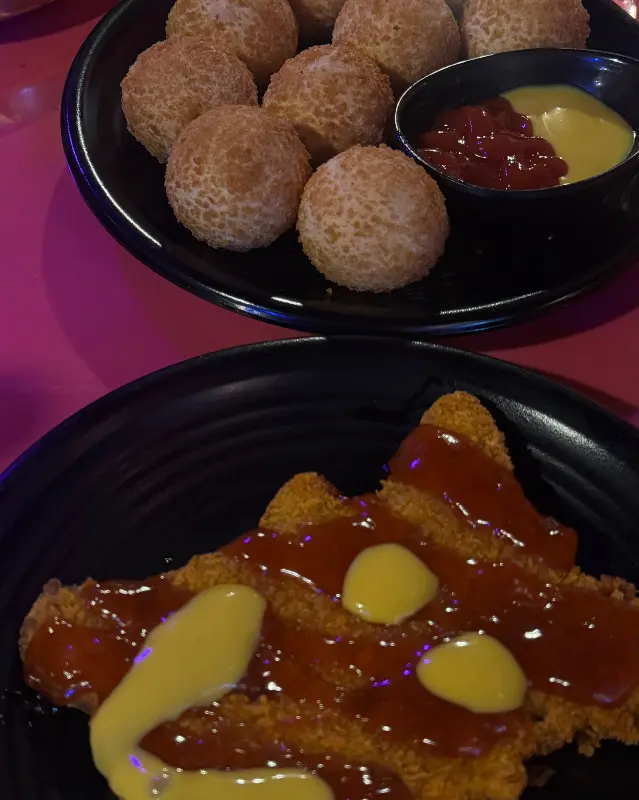 추억의 피카츄 돈까스