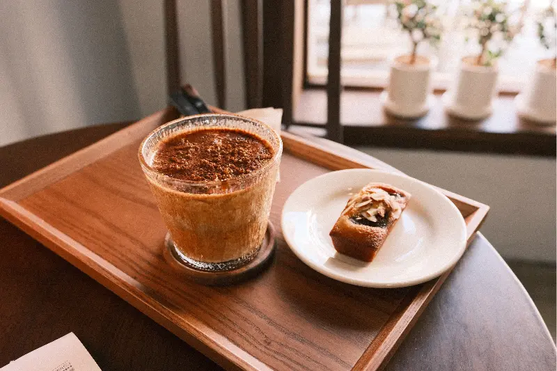 커피와 휘낭시에