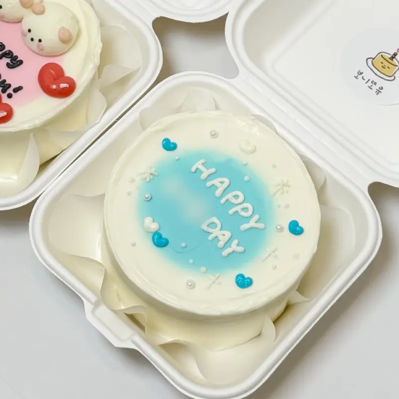 아기자기한 디자인이 돋보이는 케이크