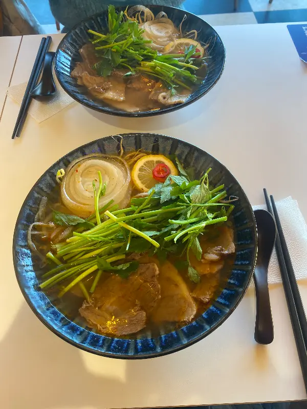 소고기 모둠 쌀국수