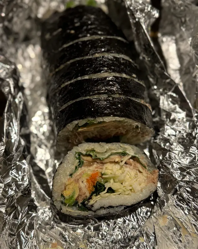 포장된 김밥 단면 사진