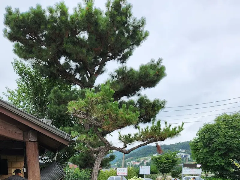 식당 외부 풍경