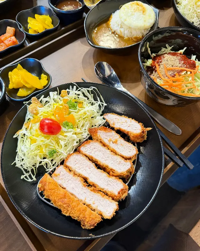 미찌 돈까스 세트