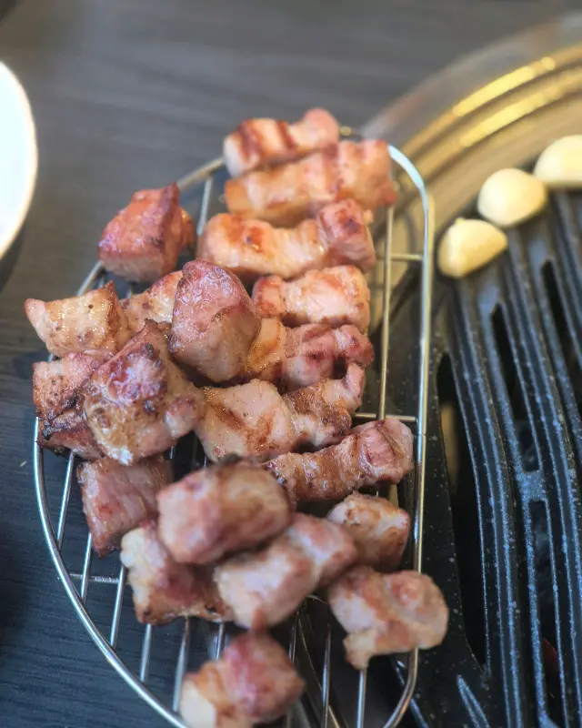 먹음직스러운 삼겹살