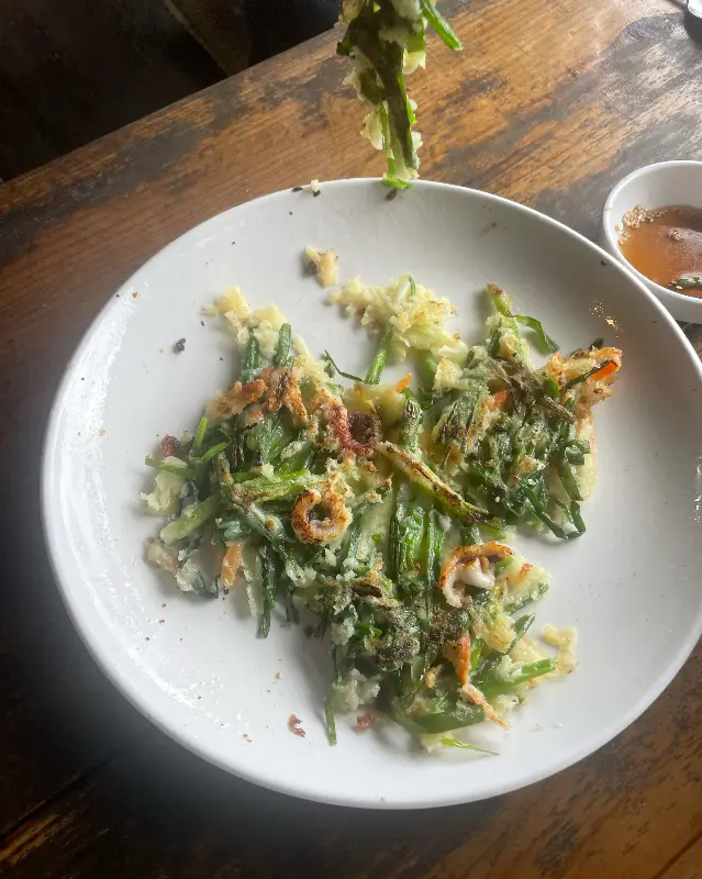 노릇노릇하게 구워진 파전