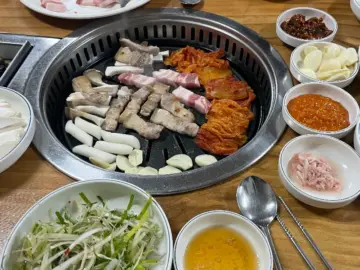 함양에서 맛본 인생 된장, 여기 완전 맛집 힙합 성지!