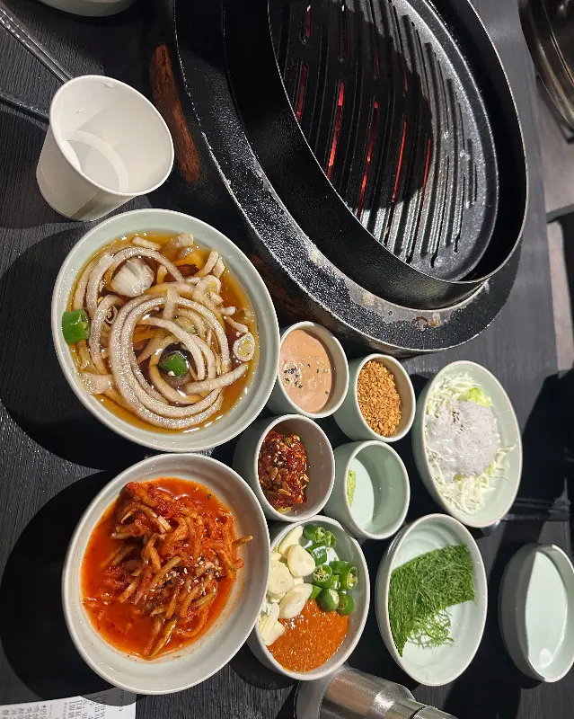 깔끔한 내부 인테리어