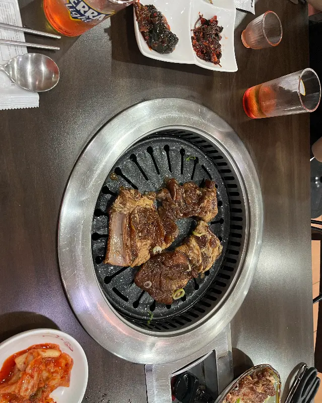 갈비 한 상 차림