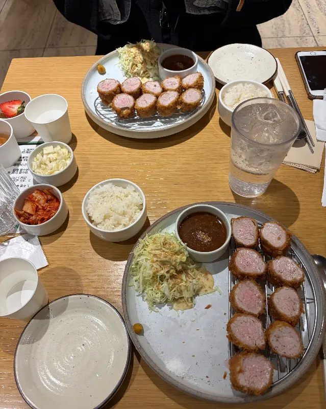 푸짐한 한 상 차림