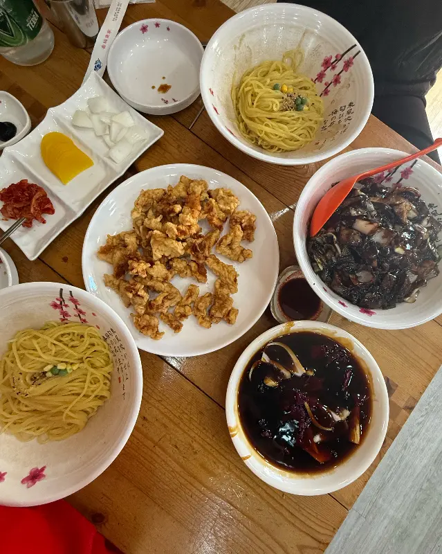 차이나 메뉴 전체샷