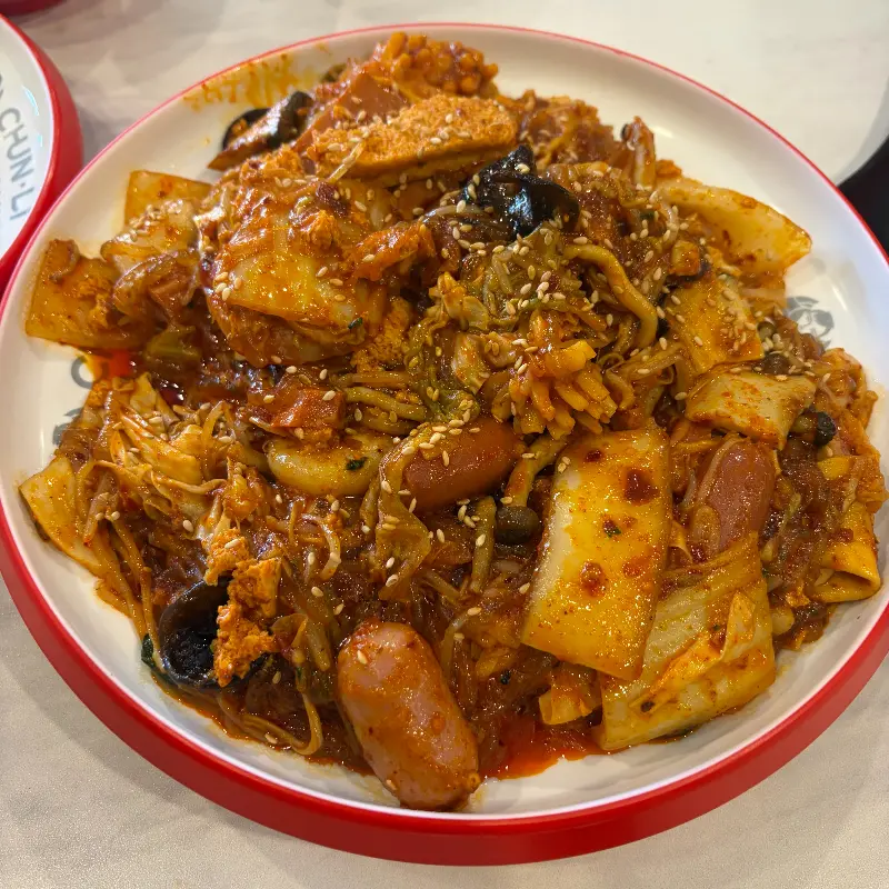 윤기가 좔좔 흐르는 꿔바로우