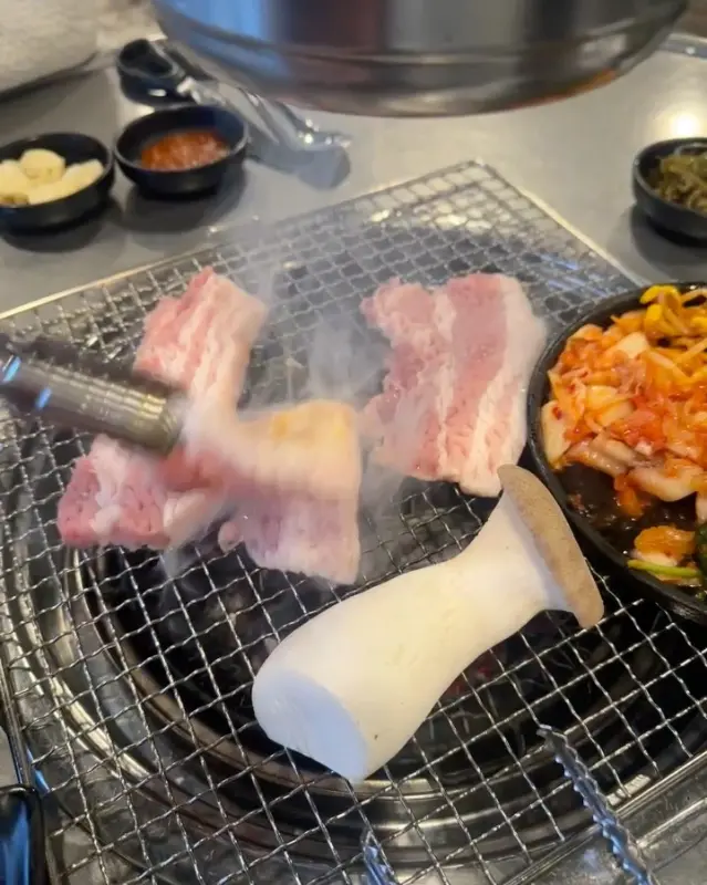 에이스돈 숯불 삼겹살