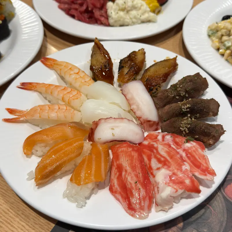 다양한 종류의 초밥