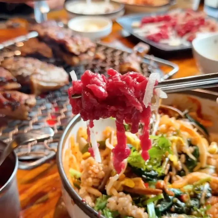 육회비빔밥