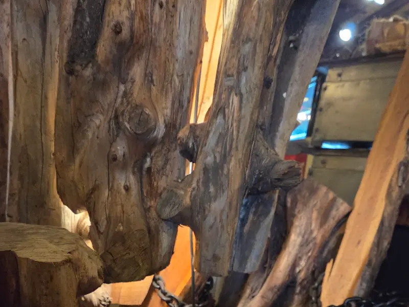 나무 소재 인테리어