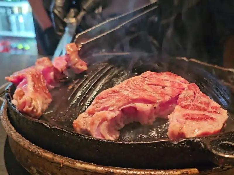 매콤한 향이 코를 자극하는 스프카레