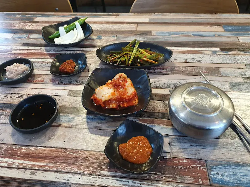 푸짐한 한 상 차림