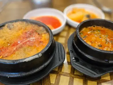 추억을 되짚는 천안 봉명동 맛집, 깊어진 풍미의 우렁쌈밥 기행