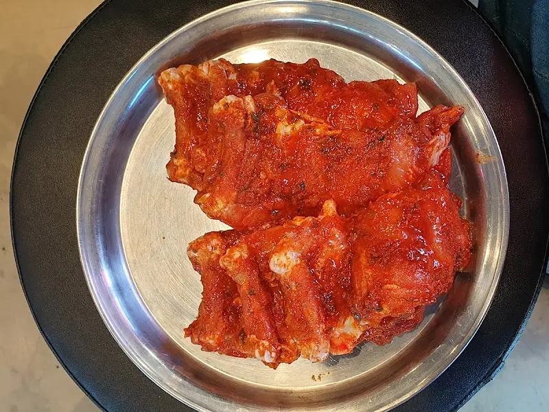 보기만 해도 군침이 도는 양념 닭갈비