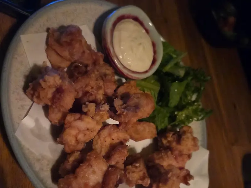 바삭한 튀김옷이 일품인 새우튀김