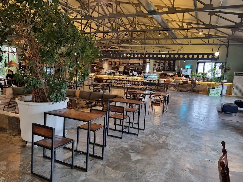 카페 내부의 다양한 좌석