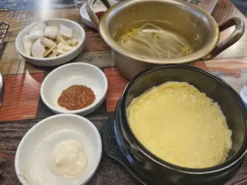 센스 넘치는 사장님 인심, 오늘도 혼밥 성공! 구미 지역명 숯불닭목살 맛집 정복기