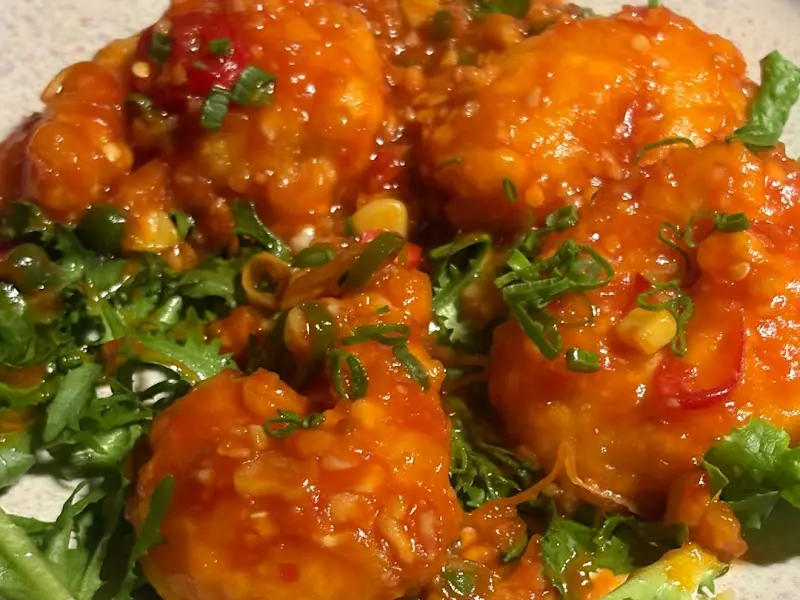 새콤달콤한 소스가 매력적인 칠리새우