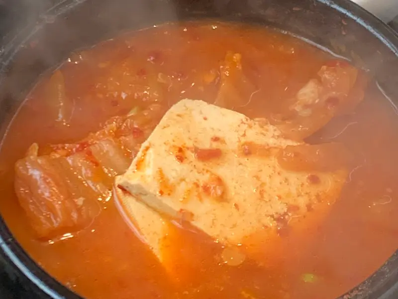 김치찌개 속 흑돼지