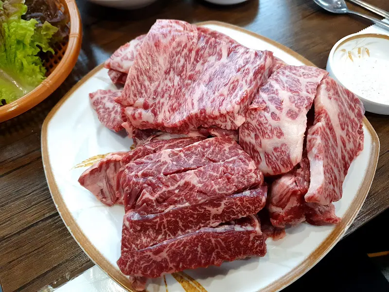 마블링이 예술인 한우