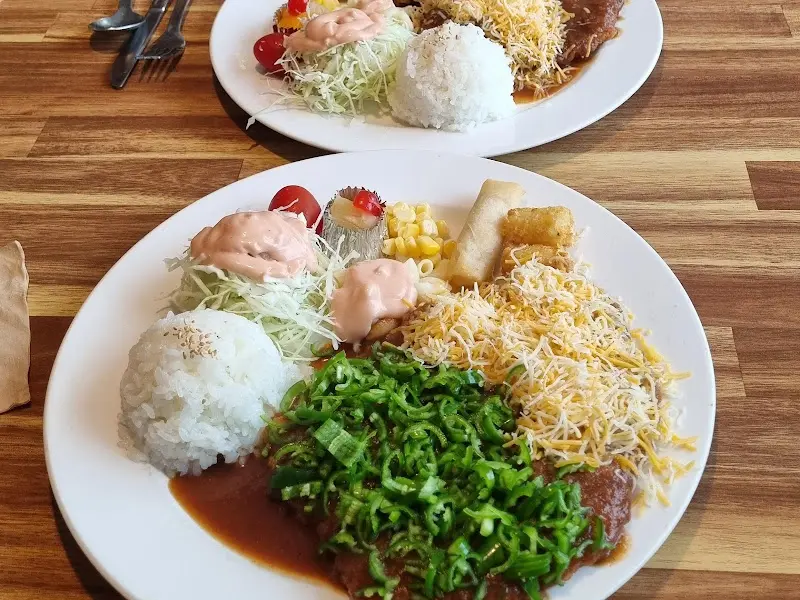 반반 돈가스 전체샷