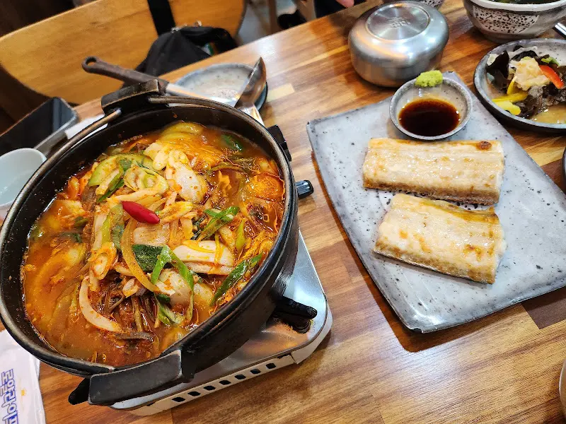 갈치조림과 갈치구이 한 상 차림