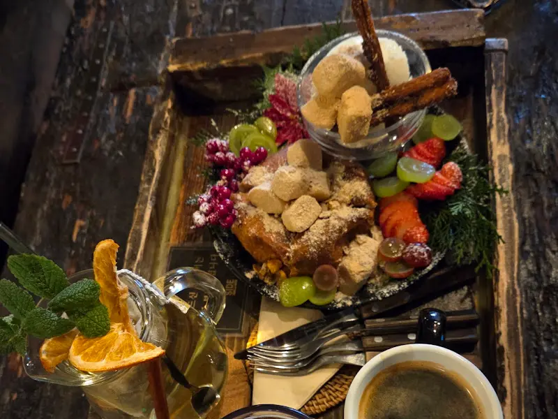 전체 메뉴 플레이팅