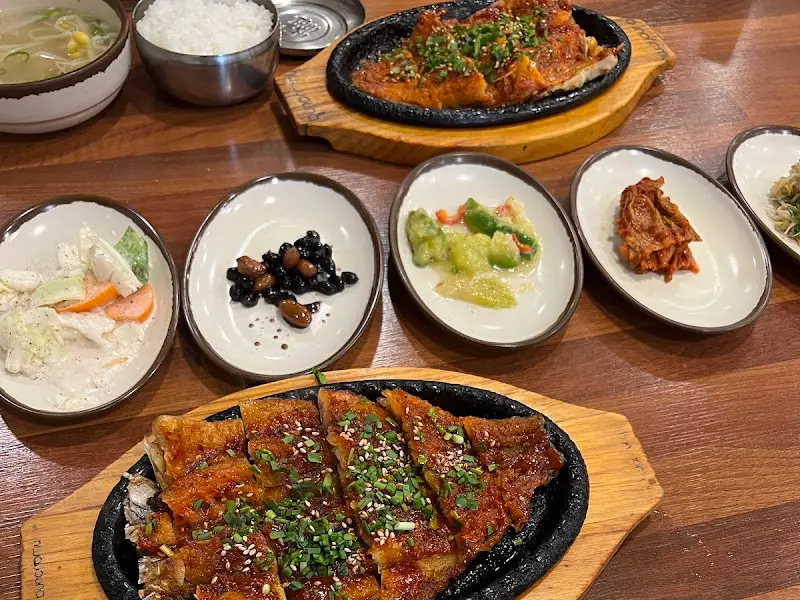 황태구이 정식 상차림