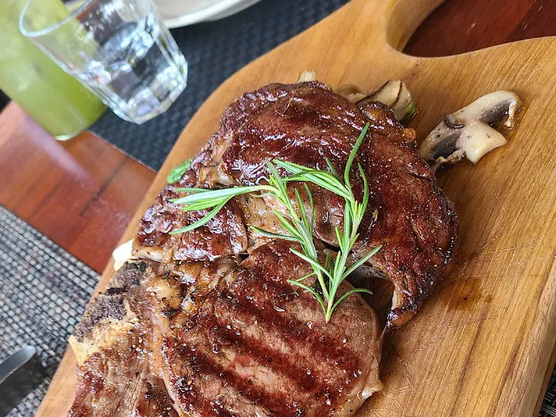 스테이크 클로즈업 사진