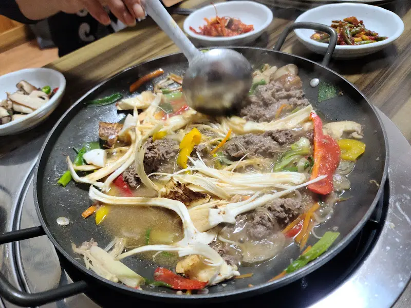 불고기가 익어가는 모습