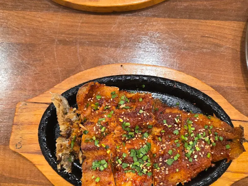 돌판 위 황태구이