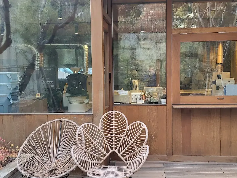 카페 외부 좌석