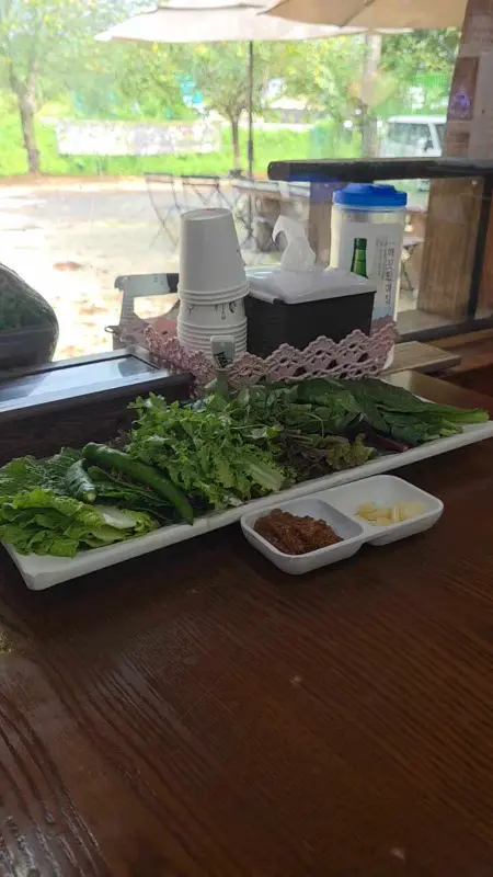 싱싱한 쌈 채소