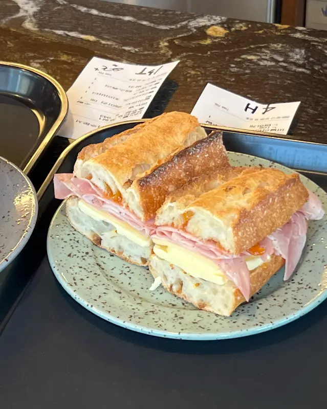 살구 잠봉뵈르 단면