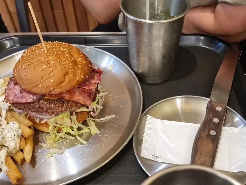 베이컨 치즈 버거