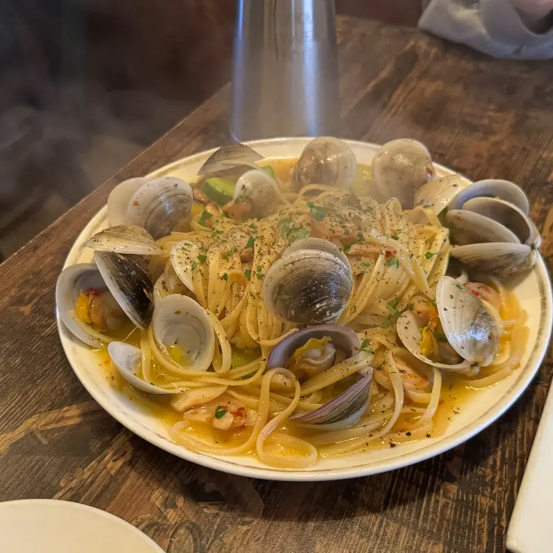 모시조개가 듬뿍 들어간 봉골레 파스타