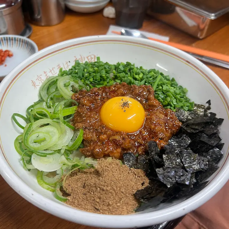 마제소바의 아름다운 비주얼