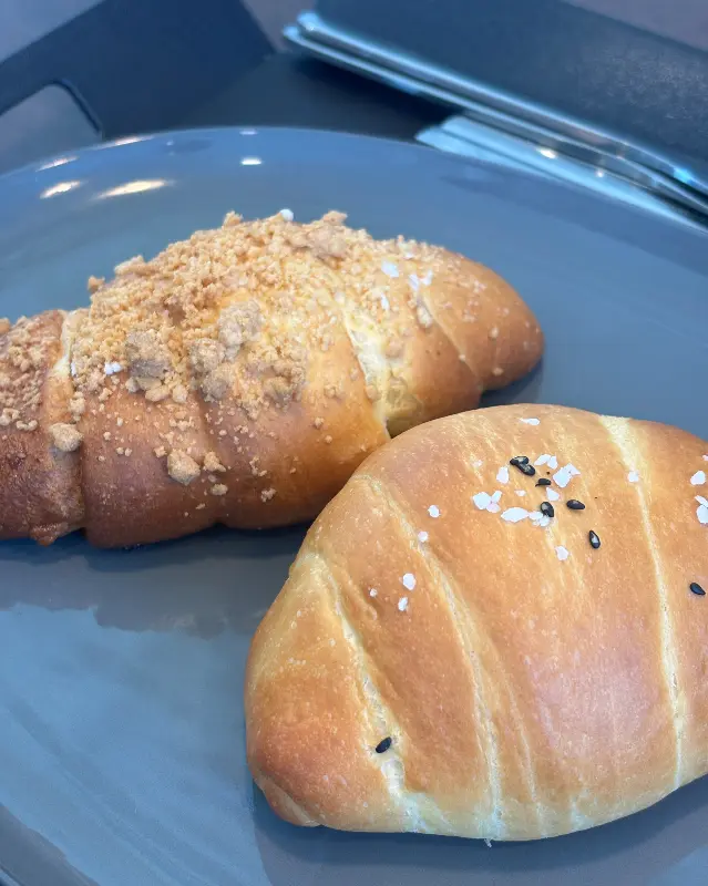 다양한 종류의 소금빵