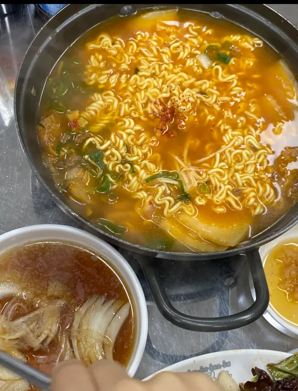 윤기가 자르르 흐르는 생막창