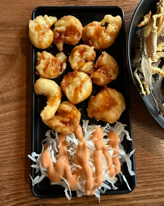 겉은 바삭, 속은 촉촉한 새우튀김