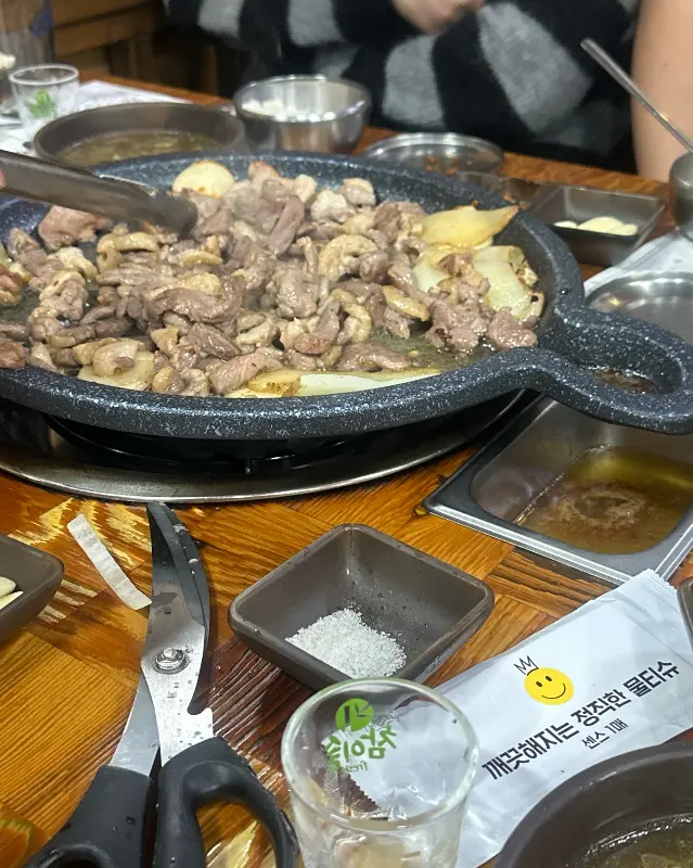 오리고기와 함께 구워먹는 버섯