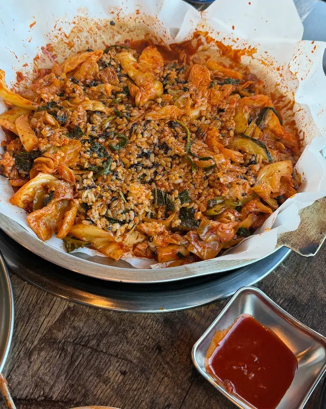 보기만 해도 군침이 도는 야채곱창